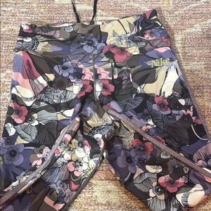 Nike running dri fit like new leggings women’s size XL